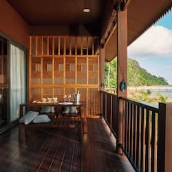 Beachhouse Suite