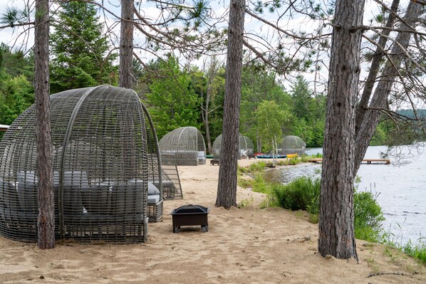 On the beach - Algonquin's Edge Resort | Waterfront 6 (South Algonquin)