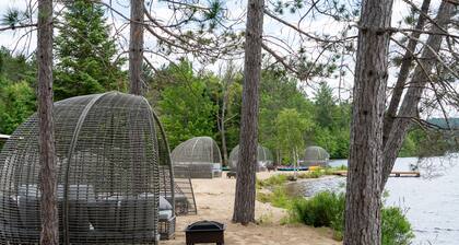 Algonquin's Edge Resort | Waterfront 6