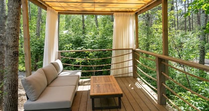 Algonquin's Edge Resort | Dome 1