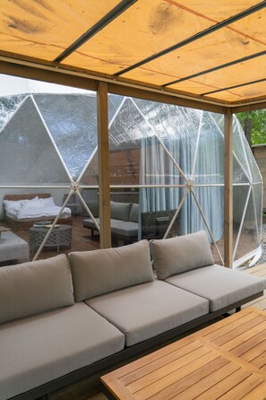 Terrace/patio - Algonquin's Edge Resort | Dome 2 (South Algonquin)