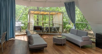 Algonquin's Edge Resort | Dome 4