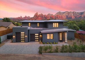 Exterior - Modern Oasis: Pool & Spa, VIEWS, 6 king beds (Sedona)
