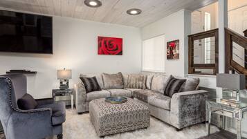 Smart TV, computer monitors