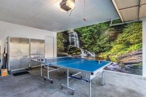 Spielezimmer