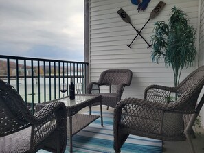 Property grounds - Year Round Relaxation with Beautiful Lake View for Creating Great Memories! (Camdenton)