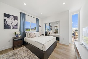 4 室のベッドルーム、アイロン / アイロン台、WiFi、ベッドシーツ