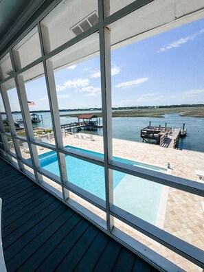 A heated pool - Inlet Holiday - Creekfront in Garden City Beach (Garden City Beach)
