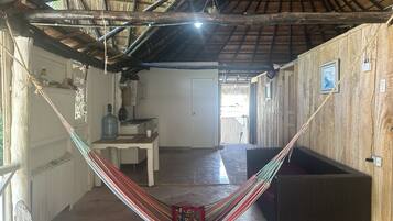 Yhden hengen perushuone | Oleskelualue