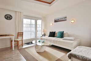 Unclassified image, 4 of 27, button - Treffert Appartement 21 Niendorf - Haus Miramar (Timmendorfer Strand)