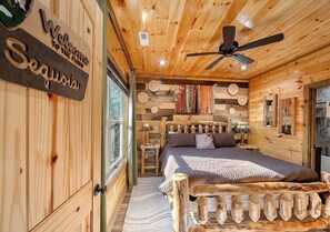 5 bedrooms, travel cot, WiFi, bed sheets