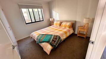 5 camere, ferro/asse da stiro, Wi-Fi, lenzuola