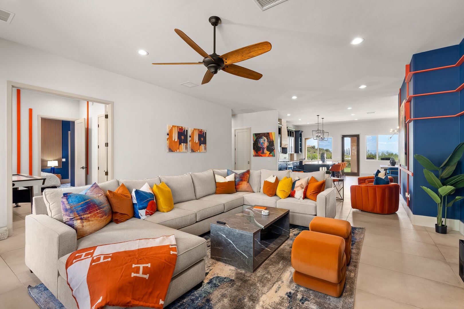 Catalina Foothills Modern Home With Roof Top Deck, Heated Pool And Spa Sleeps 16 - Tucson, AZ