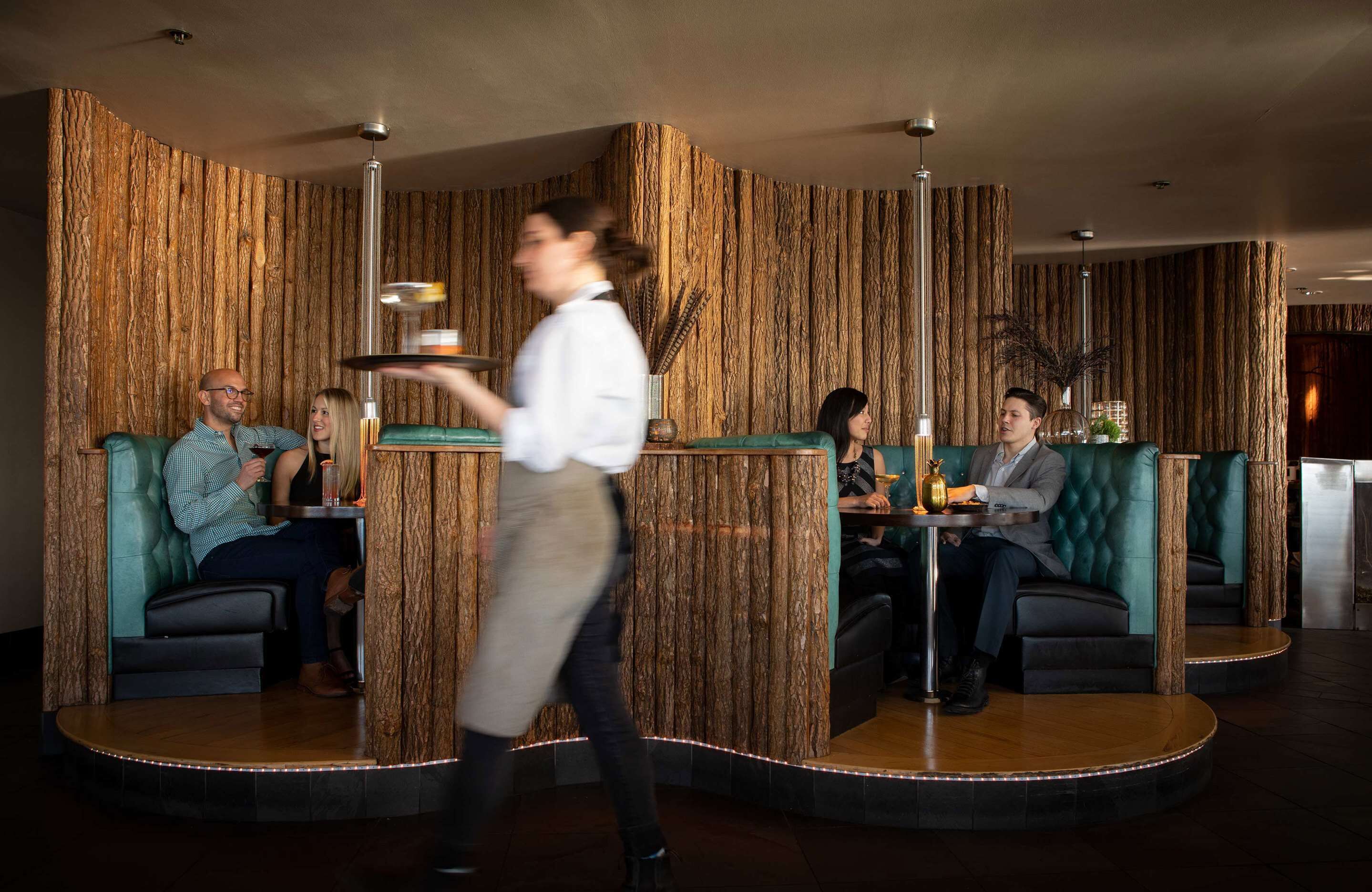 Bar (in der Unterkunft)