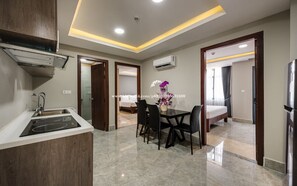 1 soverom, skrivebord, strykejern/-brett og wi-fi