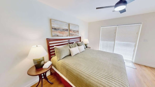 4 bedrooms, iron/ironing board, WiFi (free), bed sheets