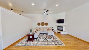 TV, fireplace, offices