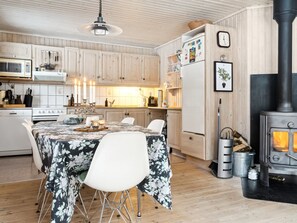 Køleskab, mikrobølgeovn, ovn, opvaskemaskine