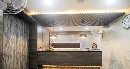 Hotel Grand Palace and Banquet