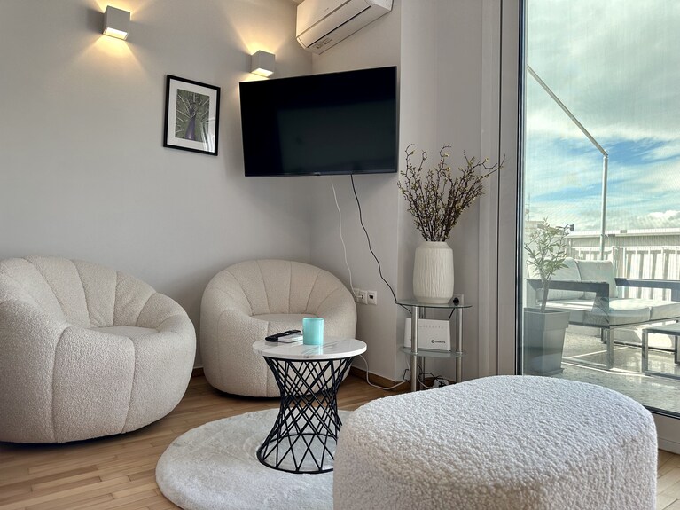 Cloud 9 - Smart Apartment Private Jacuzzi - Atenas