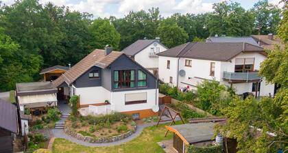 Apartment '65 Qm Ferienwohnung Im Sauerland' with Private Terrace and Wi-Fi