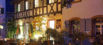 Grauburgunder Apartment 88 sqm, air-conditioned for 1-4 guests, optional breakfast, 3D tour