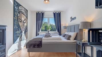 3 quartos, Wi-Fi de cortesia, roupa de cama
