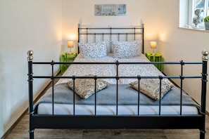 1 dormitorio, wifi gratis, ropa de cama