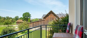 Apartment 'Hackerhof' with Shared Terrace, Shared Garden and Wi-Fi