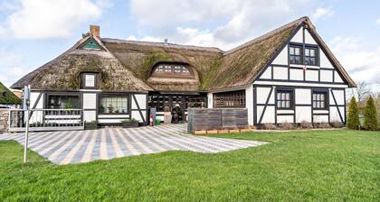 Ferienwohnung Eichkater mit Privatterrasse, Balkon und WLAN