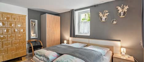 3 Schlafzimmer, Bügeleisen/Bügelbrett, kostenloses WLAN, Bettwäsche