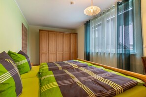 2 habitaciones, tabla de planchar con plancha y wifi gratis 