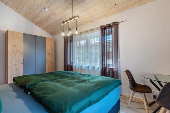 3 Schlafzimmer, Bügeleisen/Bügelbrett, kostenloses WLAN, Bettwäsche