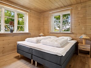 4 bedrooms, WiFi