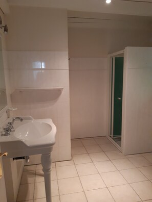 Hair dryer - La Campagne à Salettes (Cahuzac-sur-Vère)