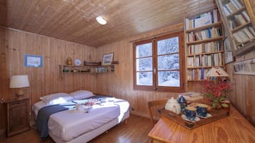 3 slaapkamers, een bureau, een strijkplank/strijkijzer, gratis wifi