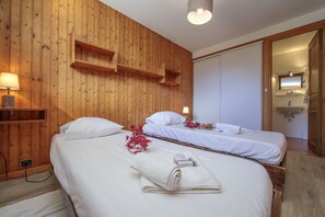 3 bedrooms, free WiFi, bed sheets - Chalet Charpoua, Le Tour (Argentière), France (Le Tour (Argentière))