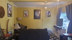 Téléviseur connecté, bureau, imprimante