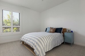 5 bedrooms