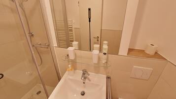 Dusche, Haartrockner