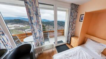 Lit parapluie, Wi-Fi gratuit, draps fournis