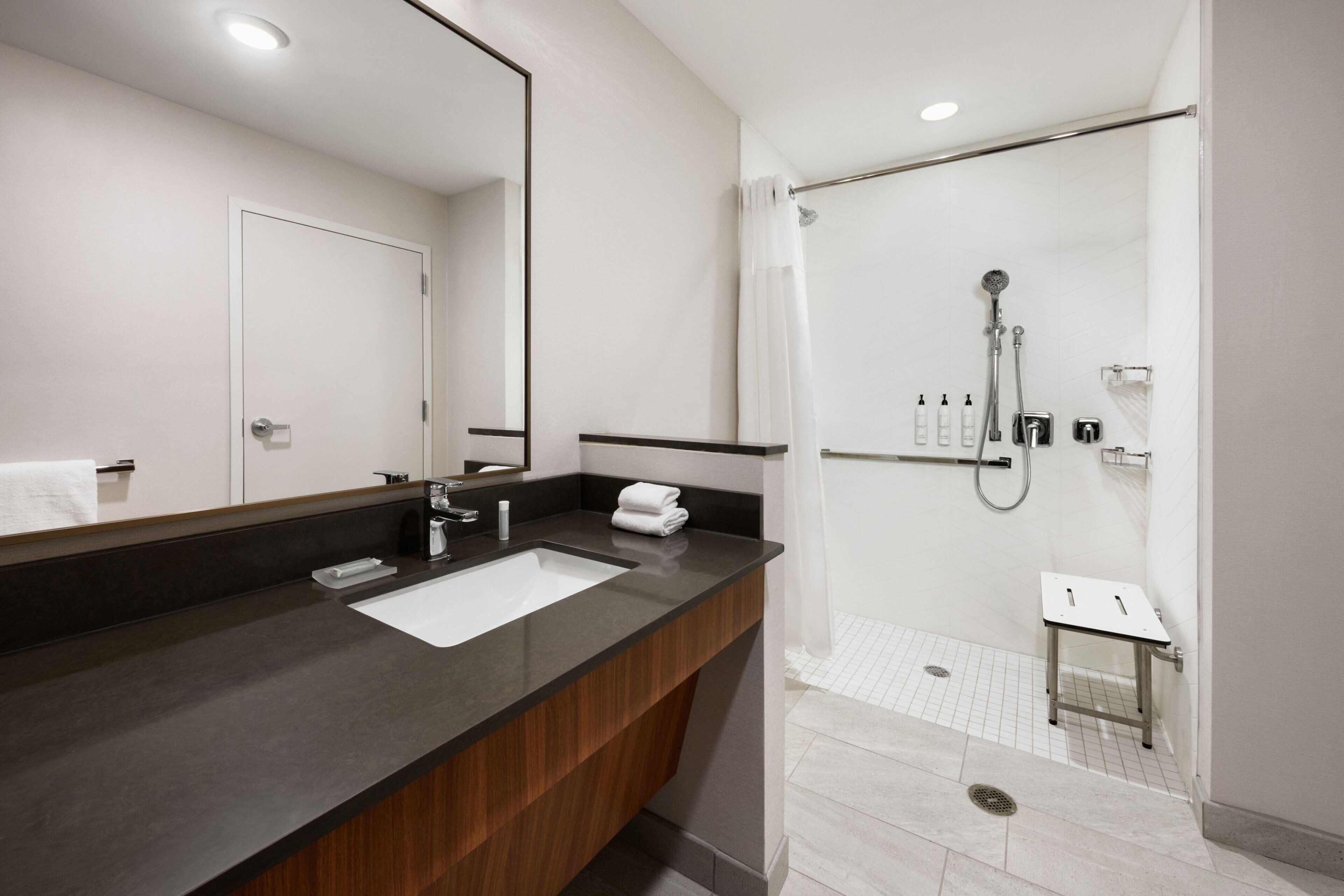 Foto - Fairfield by Marriott Inn & Suites Orlando at Millenia