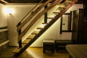 1 bedroom, minibar, individually furnished, desk