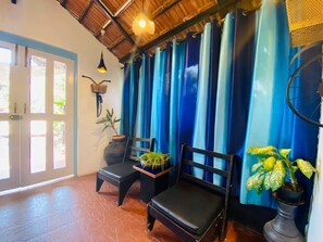 Reception - Casa Tropicana (Panaji)