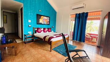 Individually decorated, individually furnished, desk, laptop workspace