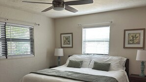 2 Schlafzimmer, Schreibtisch, kostenloses WLAN, Bettwäsche