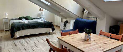 1 camera, Wi-Fi gratuito, lenzuola