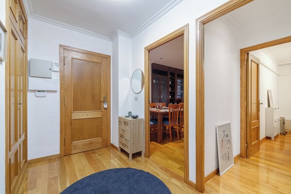 Interior - Encantador Piso con Parking (Vigo)