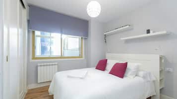 4 dormitorios, tabla de planchar con plancha, wifi y ropa de cama