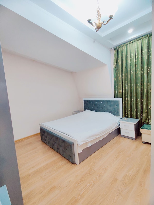 Basic Suite | Free WiFi